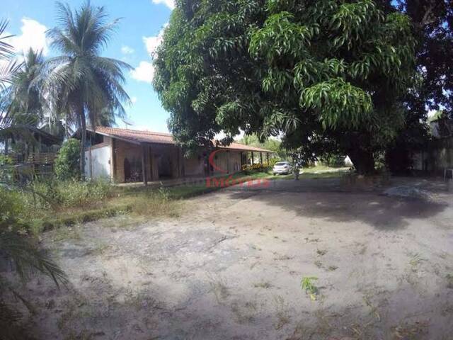 Casa usada para Locação em Fortaleza - 2